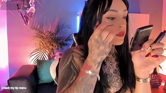 Megan inked online show from October 16, 3:15 am