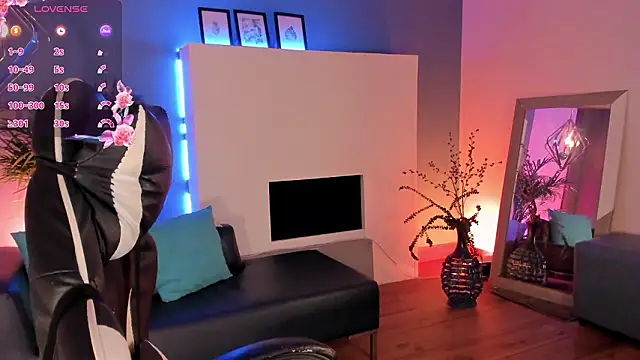 Megan inked online show from February 2, 3:38 am