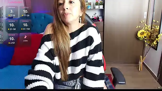 Snapshot of valeria_teiku chatting on October 5, 1:40 am valeria teiku online show from October 5, 1:40 am