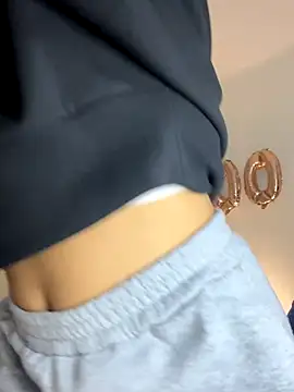 Cat2525 online show from December 5, 2:32 am