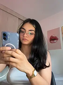 Cat2525 online show from March 20, 9:27 pm