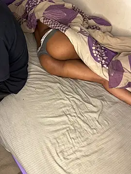 De maskedcouple online show from January 6, 9:41 pm