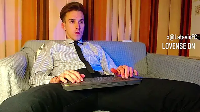 Midnighter  online show from November 24, 8:53 pm