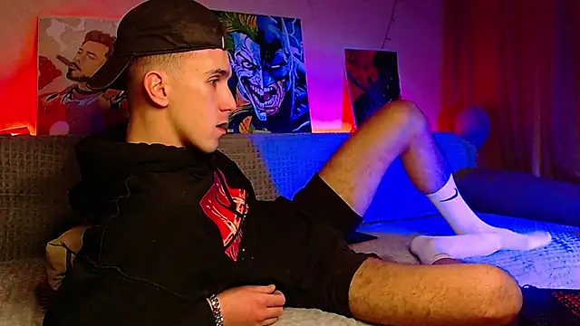 Snapshot of Midnighter_ chatting on January 30, 2:36 pm Midnighter  online show from January 30, 2:36 pm