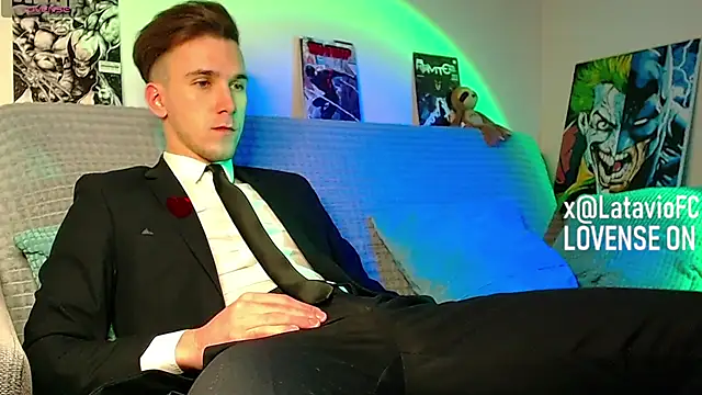 Midnighter  online show from April 13, 11:09 pm