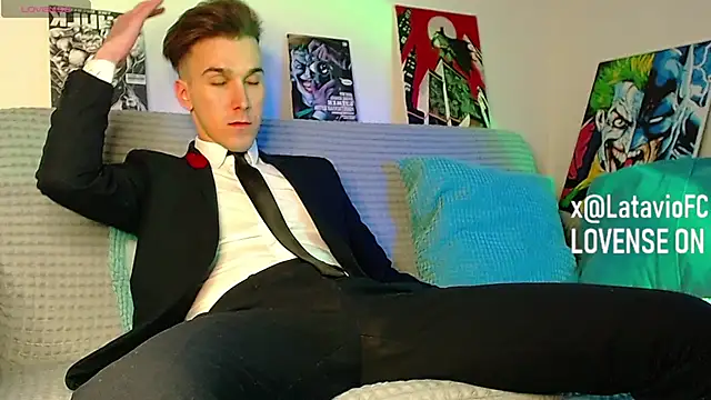 Midnighter  online show from March 15, 11:06 am