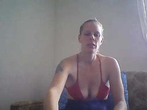 Snapshot of WildScorpio86 chatting on November 10, 6:07 am WildScorpio86 online show from November 10, 6:07 am