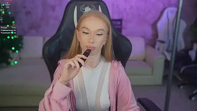 Amelia Blaze online show from January 15, 12:14 am