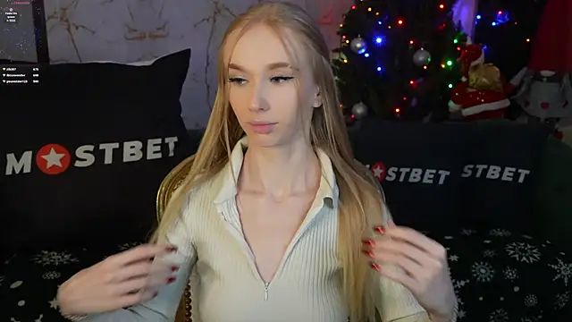 Snapshot of Amelia_Blaze chatting on December 27, 11:10 pm Amelia Blaze online show from December 27, 11:10 pm