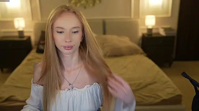 Amelia Blaze online show from November 4, 3:54 am