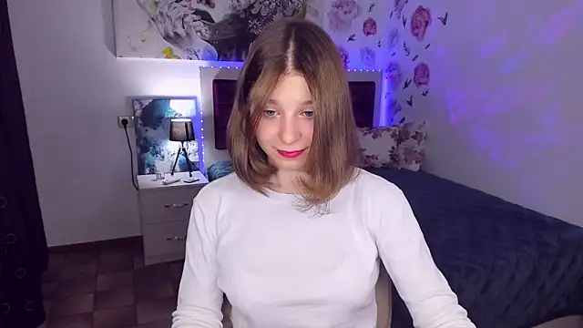 RinaMoore online show from March 5, 3:51 pm