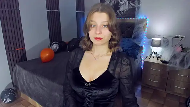 RinaMoore online show from October 29, 12:37 pm