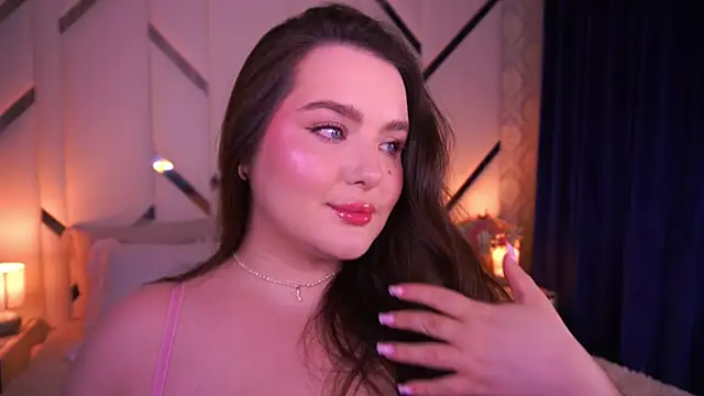 CuteAmberr online show from April 3, 11:44 pm