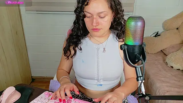 megan doll2 online show from March 27, 11:38 pm