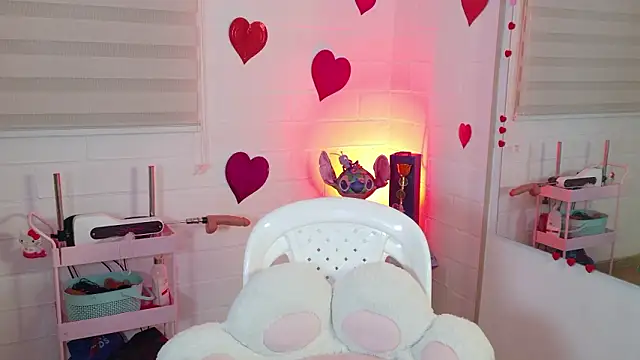 megan doll2 online show from February 8, 12:52 am