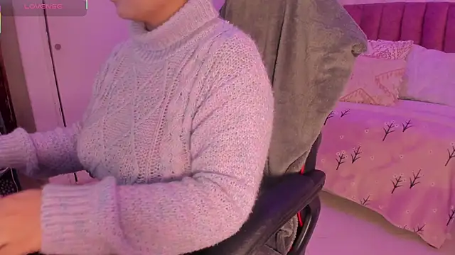 scarlet miller1 online show from September 19, 12:31 pm