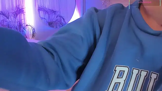 scarlet miller1 online show from November 18, 12:19 pm