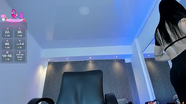 charlottewhitte online show from January 7, 11:26 am