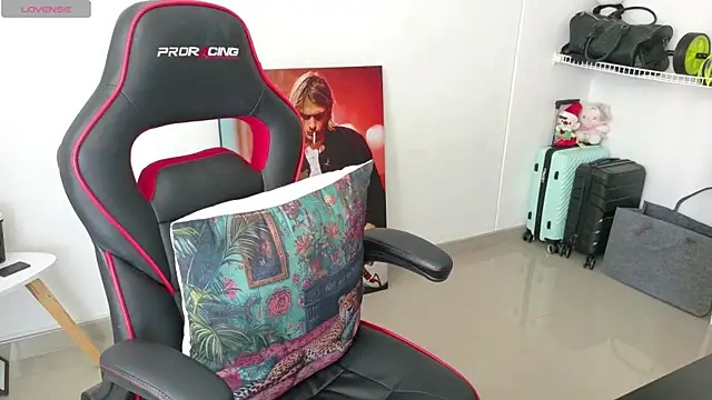 samantha tattu online show from December 1, 3:57 pm