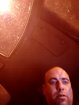 mustican422 online show from February 8, 6:01 pm