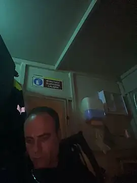 mustican422 online show from December 5, 2:37 am