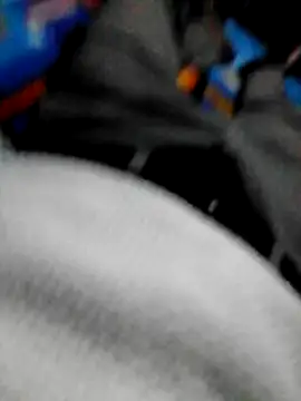 Snapshot of Paolitoduran chatting on February 26, 4:23 am Paolitoduran online show from February 26, 4:23 am