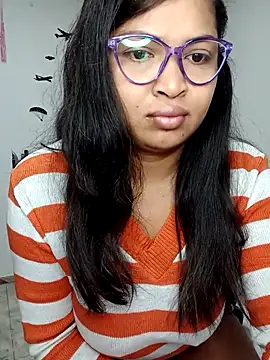 Snapshot of chalohott chatting on October 29, 9:41 am chalohott online show from October 29, 9:41 am