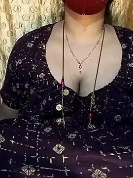 tuttifrutti17 online show from March 14, 8:38 pm