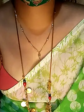 tuttifrutti17 online show from February 13, 4:50 pm