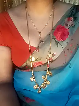 tuttifrutti17 online show from December 4, 6:22 pm