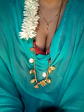 tuttifrutti17 online show from February 15, 6:01 pm