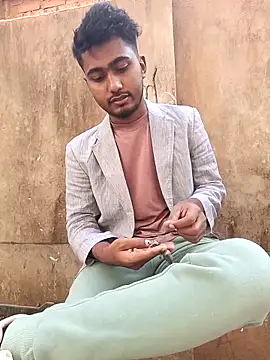 Snapshot of mahadakha78 chatting on December 18, 3:00 am mahadakha78 online show from December 18, 3:00 am