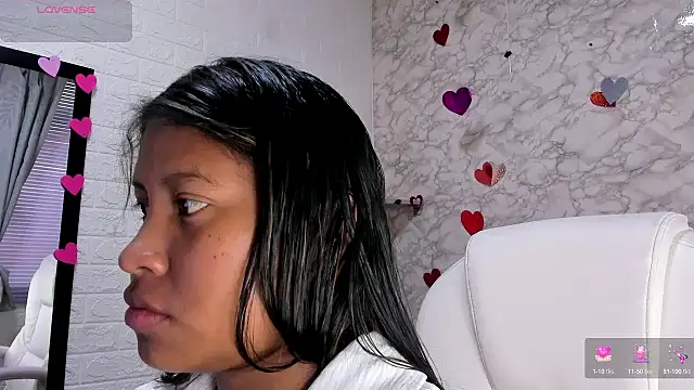 Snapshot of lunahot__07 chatting on February 20, 12:25 pm lunahot 07 online show from February 20, 12:25 pm