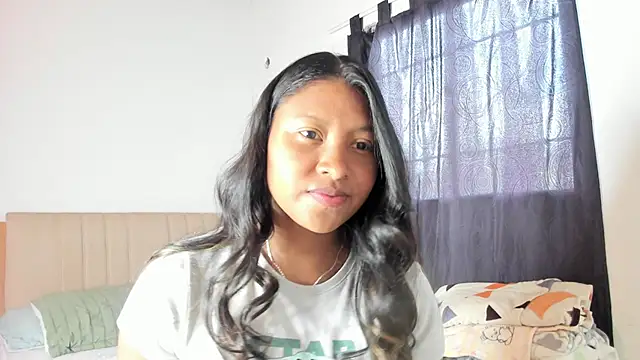 Snapshot of lunahot__07 chatting on July 12, 2:29 pm lunahot 07 online show from July 12, 2:29 pm
