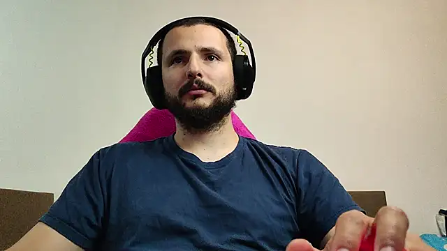 Snapshot of iurytx chatting on October 17, 7:11 am iurytx online show from October 17, 7:11 am