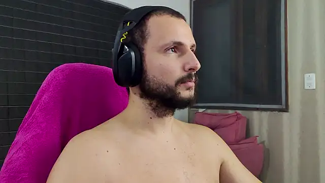 iurytx online show from February 21, 6:37 am