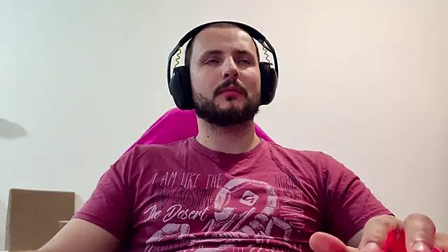 Snapshot of iurytx chatting on November 20, 11:25 pm iurytx online show from November 20, 11:25 pm