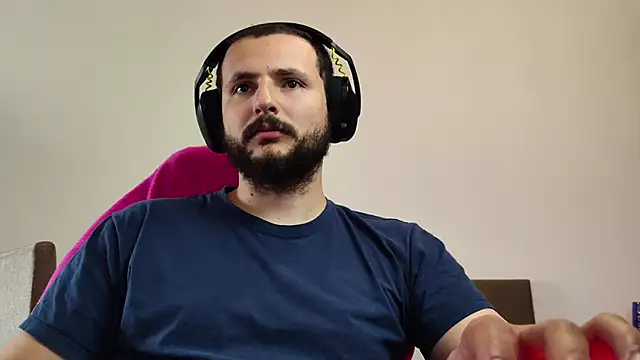 Snapshot of iurytx chatting on October 26, 4:51 pm iurytx online show from October 26, 4:51 pm