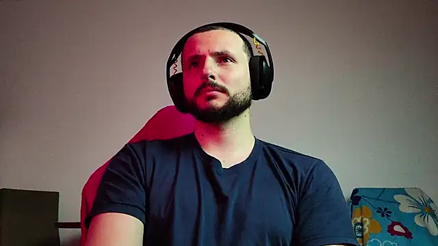 Snapshot of iurytx chatting on September 20, 11:43 pm iurytx online show from September 20, 11:43 pm