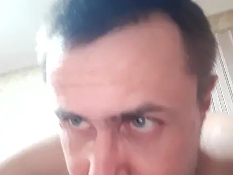 Snapshot of Vadym_and_Kris chatting on March 22, 7:04 pm Vadym and Kris online show from March 22, 7:04 pm