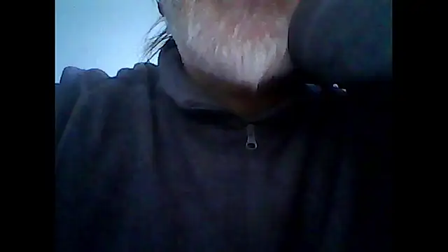 Snapshot of xcimeru chatting on January 17, 8:07 am xcimeru online show from January 17, 8:07 am