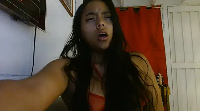 Chiara petterson online show from January 18, 4:59 am