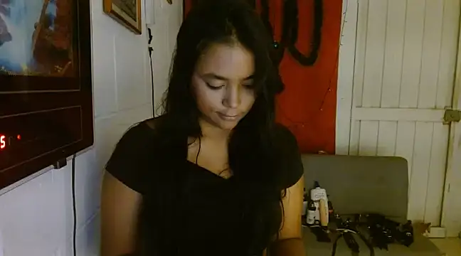 Chiara petterson online show from January 10, 5:05 am