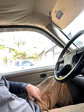 Snapshot of Themechanic420 chatting on November 13, 7:07 pm Themechanic420 online show from November 13, 7:07 pm