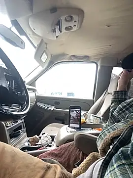 Snapshot of Themechanic420 chatting on October 29, 6:07 pm Themechanic420 online show from October 29, 6:07 pm