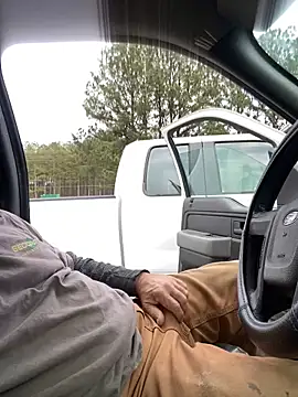 Snapshot of Themechanic420 chatting on January 29, 10:53 pm Themechanic420 online show from January 29, 10:53 pm