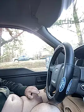 Snapshot of Themechanic420 chatting on February 26, 7:10 pm Themechanic420 online show from February 26, 7:10 pm