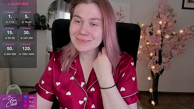 Snapshot of Nancy_Sun_ chatting on February 5, 11:12 am Nancy Sun online show from February 5, 11:12 am