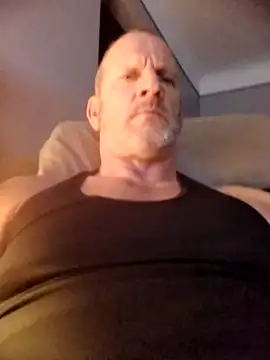 footfreek17 online show from February 1, 2:10 am