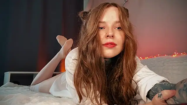 Pi-x-ie online show from September 14, 10:15 am